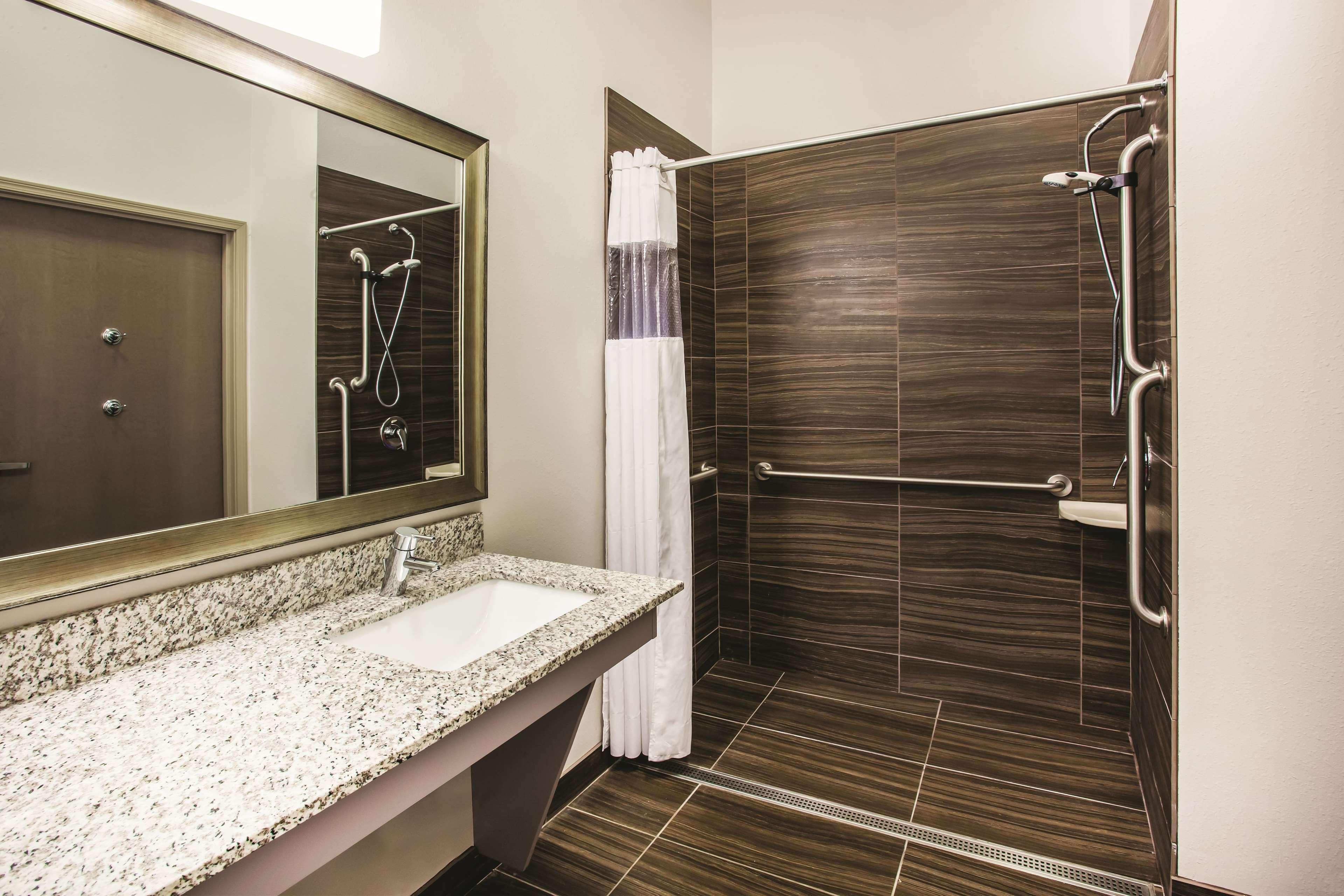 Hotel La Quinta By Wyndham St. Paul-Woodbury Exterior foto