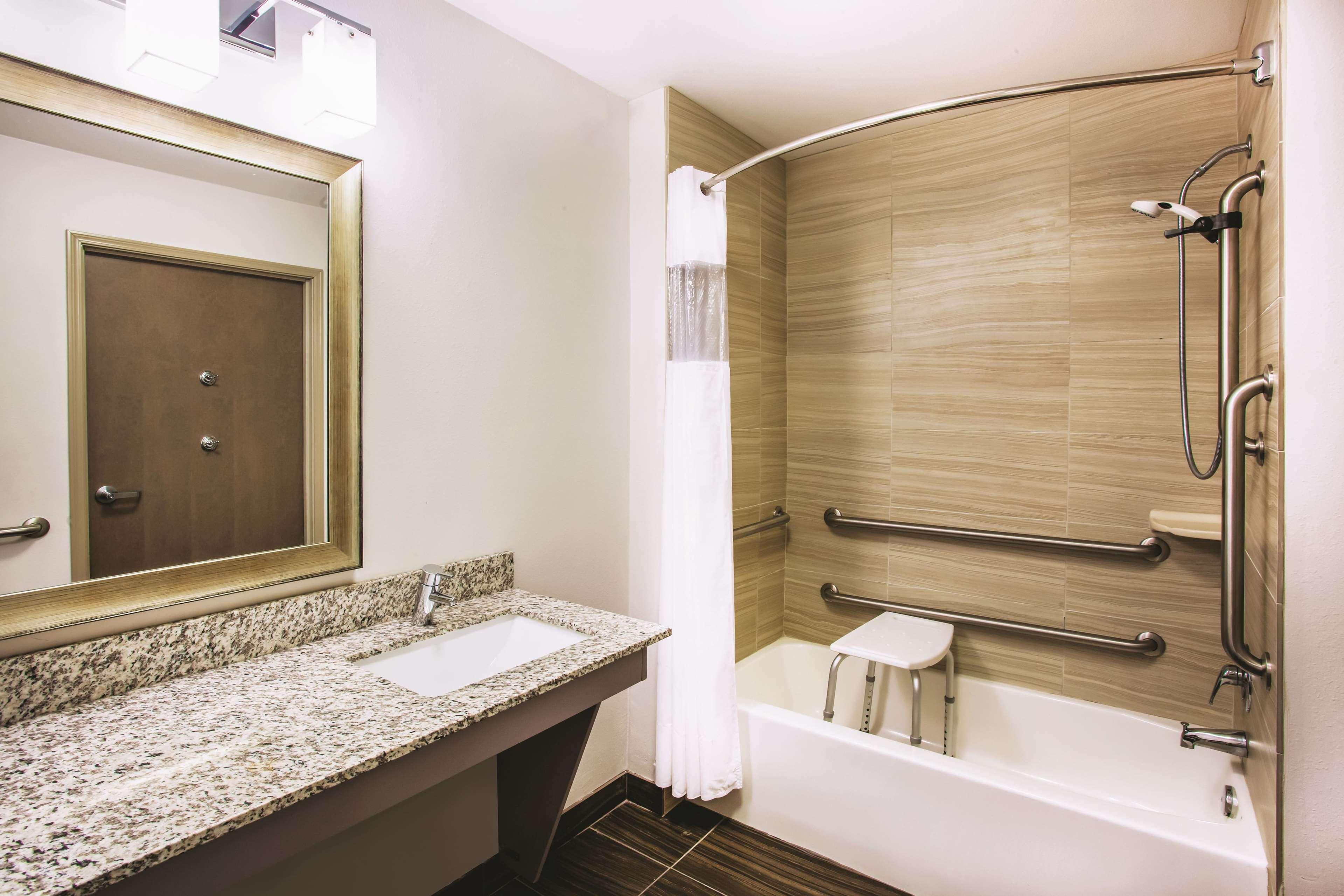 Hotel La Quinta By Wyndham St. Paul-Woodbury Exterior foto